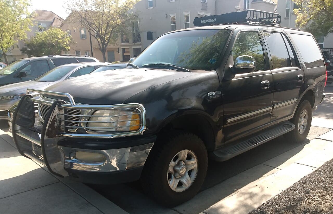 Ford Expedition, representative photo
