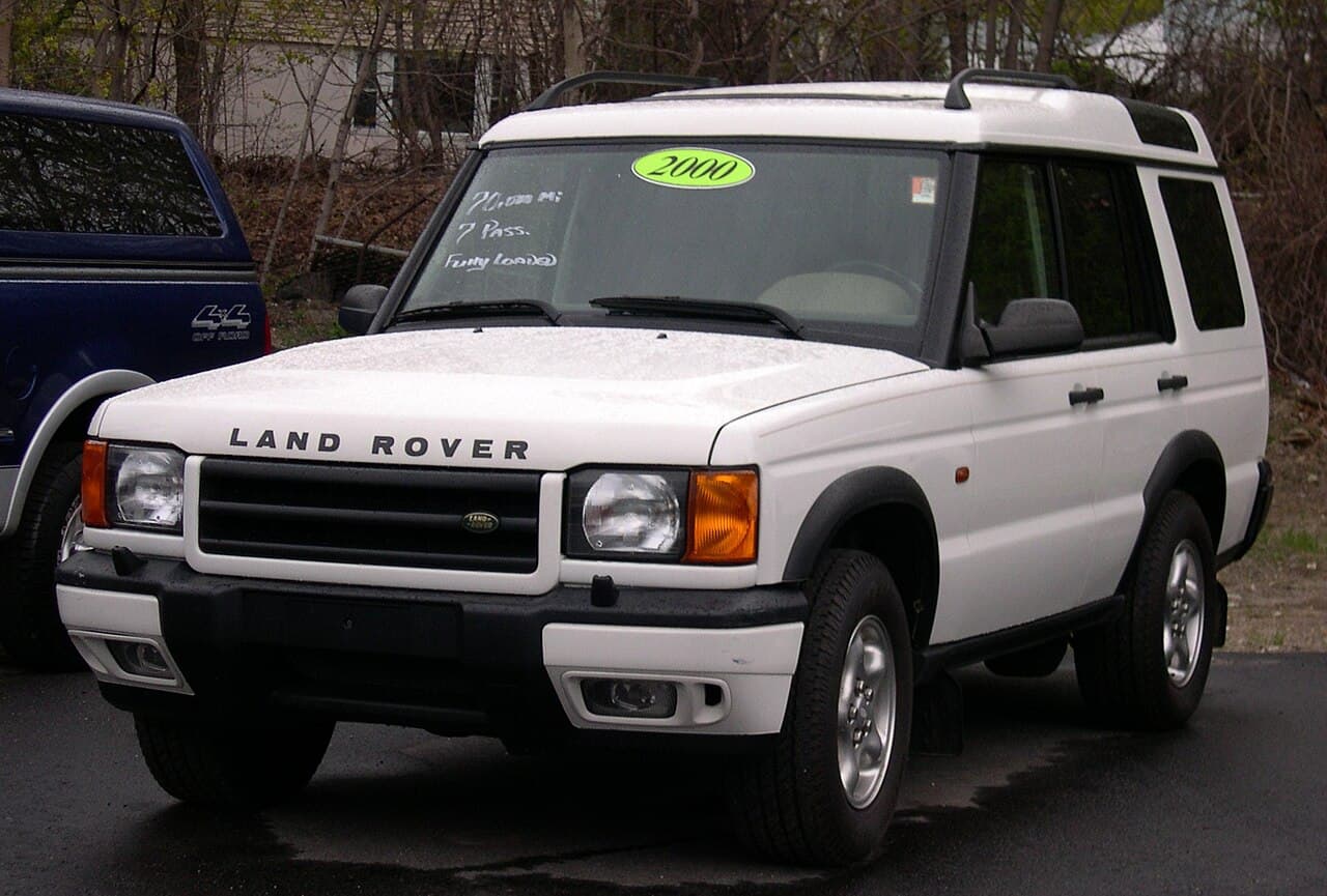 Land Rover Discovery, representative photo