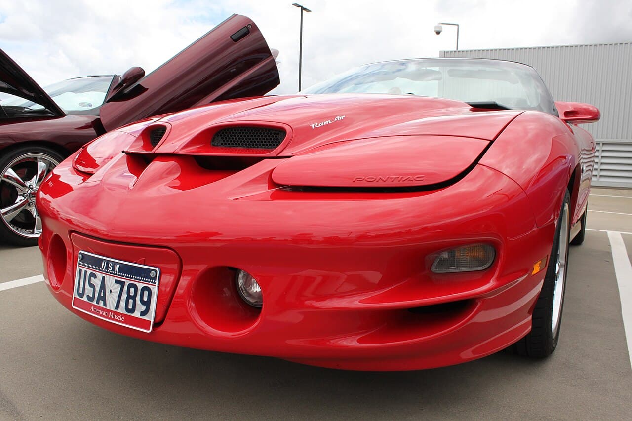Pontiac Firebird, representative photo
