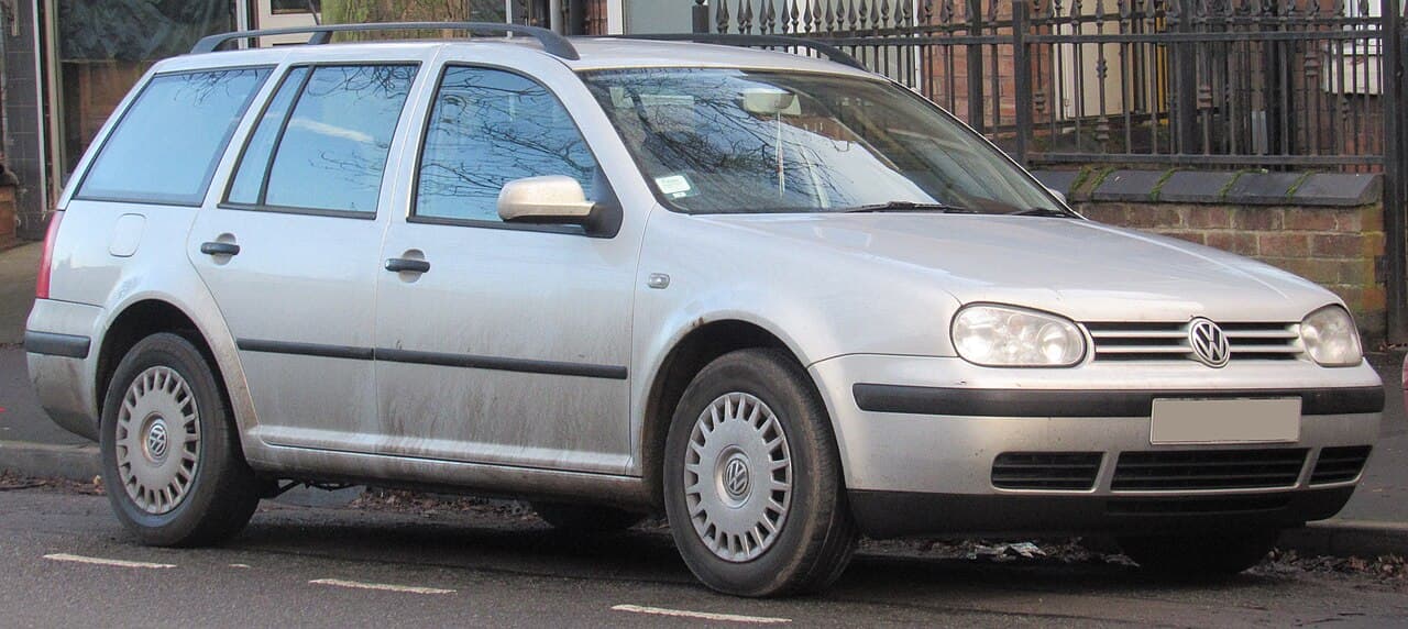 Volkswagen Golf, representative photo