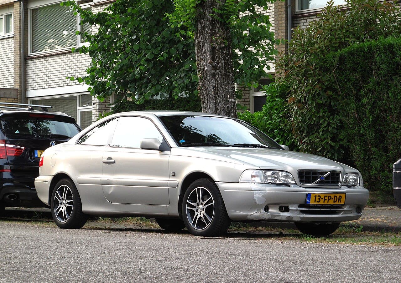 Volvo C70, representative photo