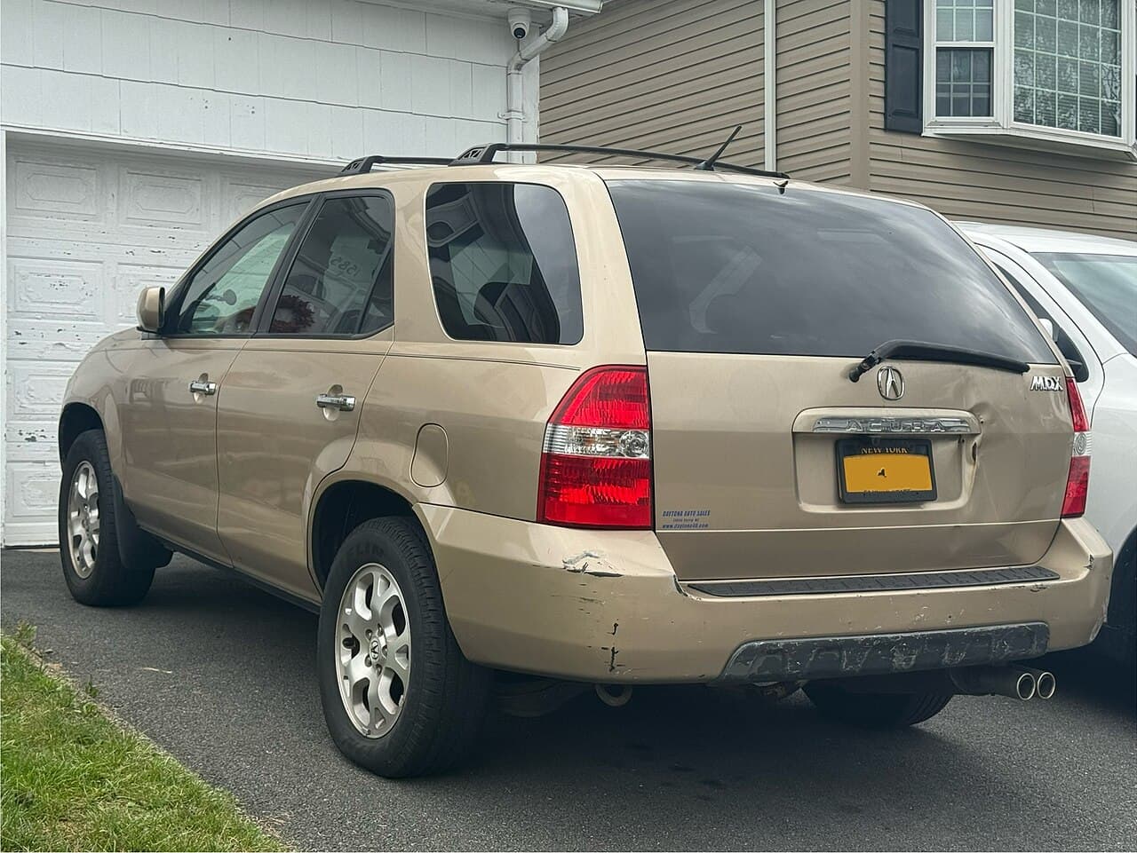 Acura MDX, representative photo