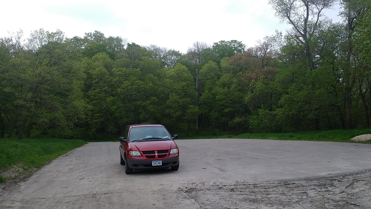 Dodge Caravan, representative photo