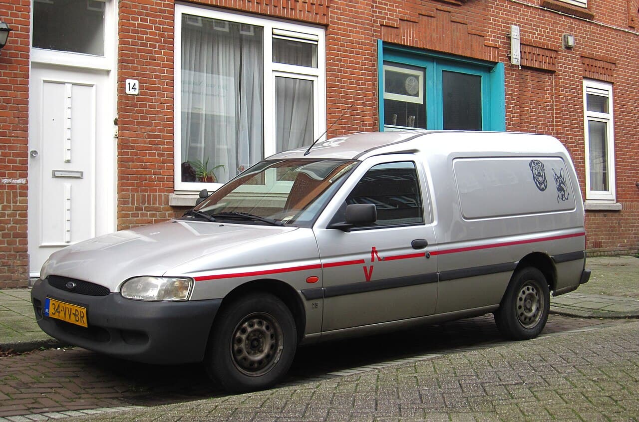 Ford Escort, representative photo