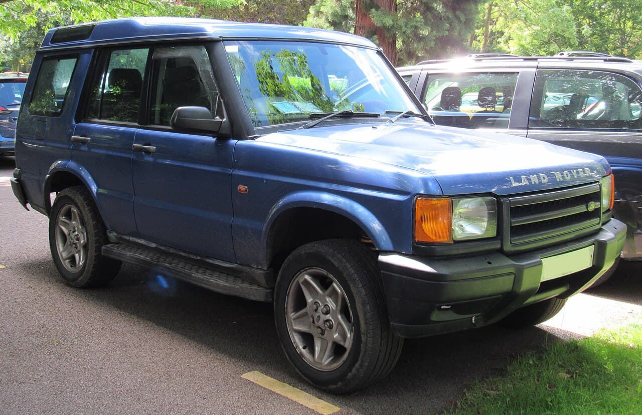 Land Rover Discovery, representative photo