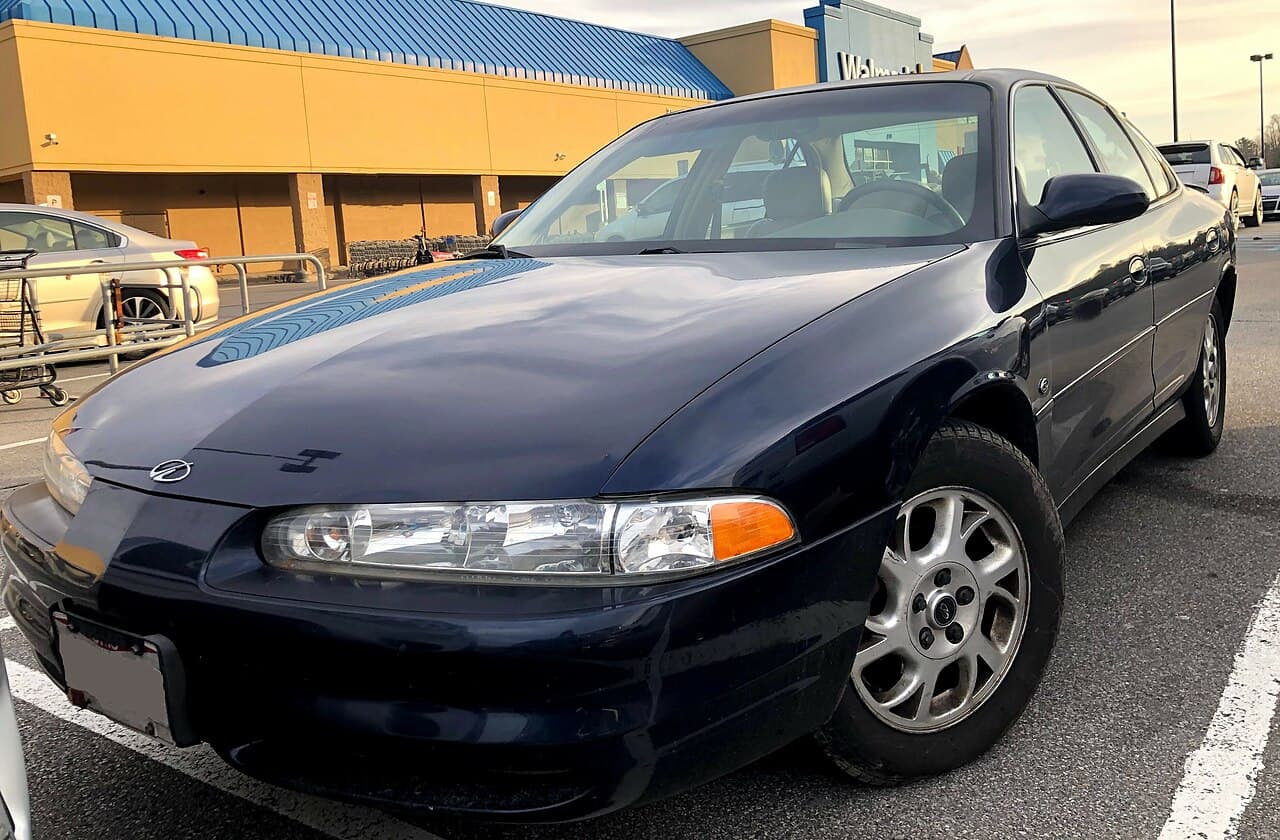 Oldsmobile Intrigue, representative photo