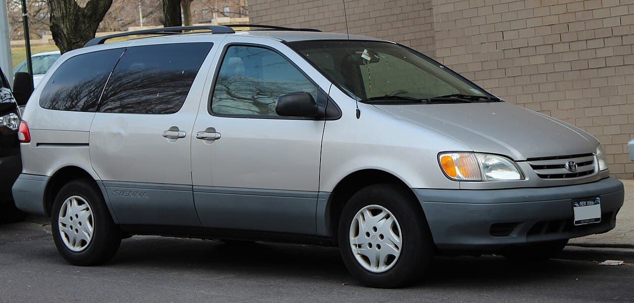 Toyota Sienna, representative photo