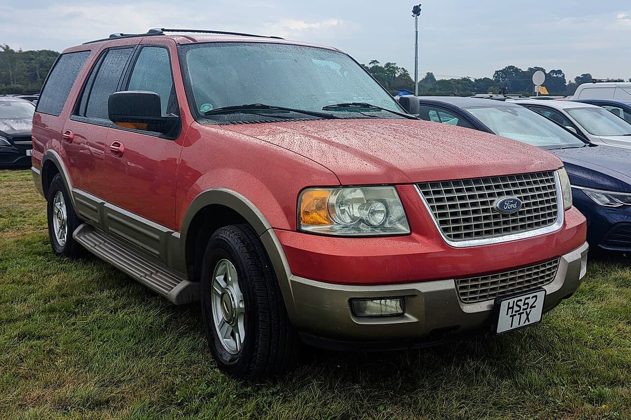Ford Expedition, representative photo