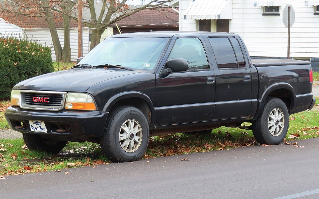 GMC Sonoma, representative photo