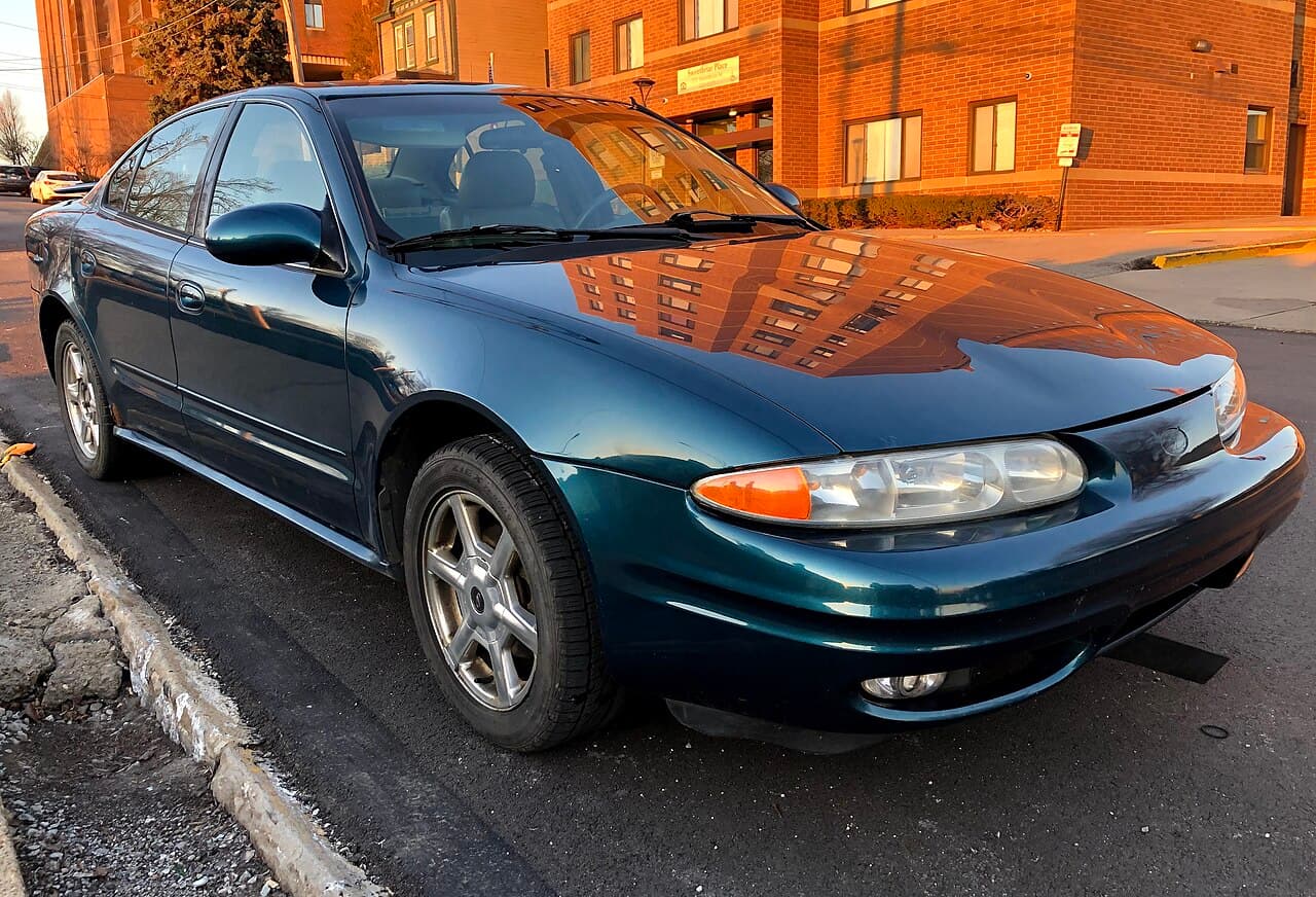 Oldsmobile Alero, representative photo