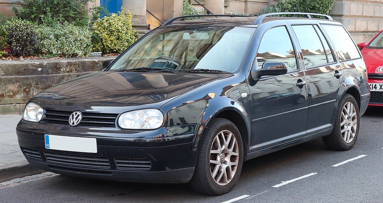 Volkswagen Golf, representative photo