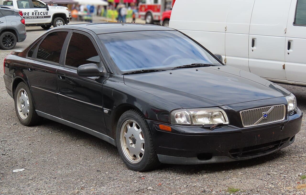 Volvo S80, representative photo