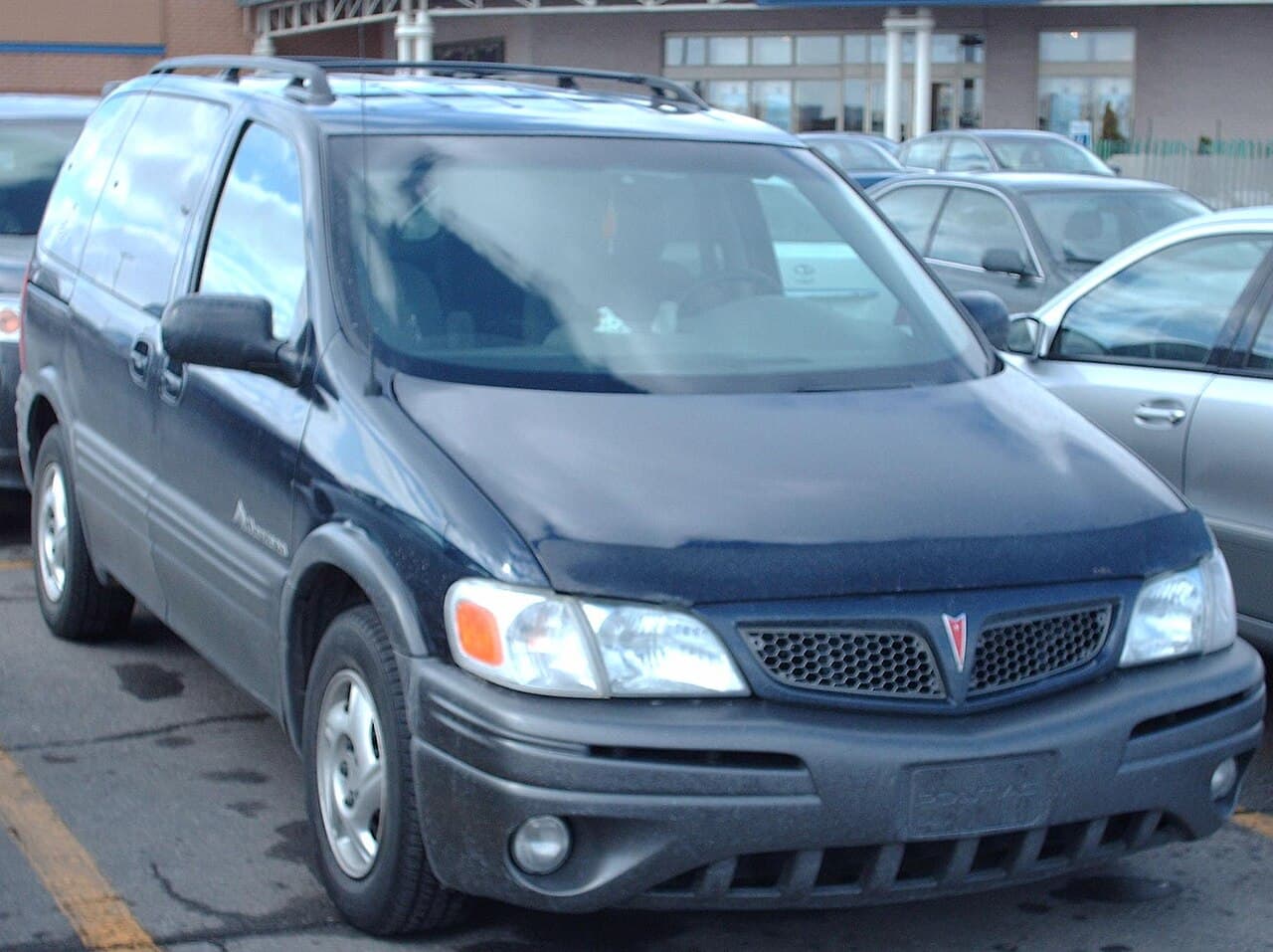 Pontiac Montana, representative photo
