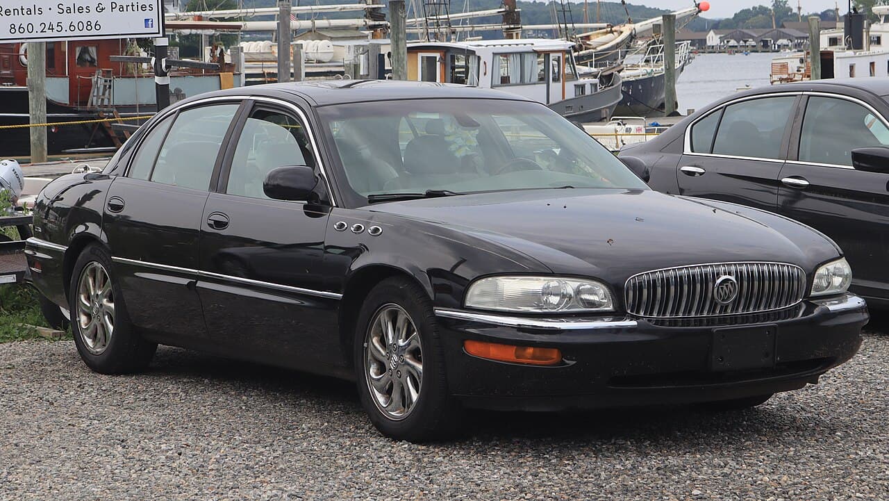 Buick Park Avenue, representative photo