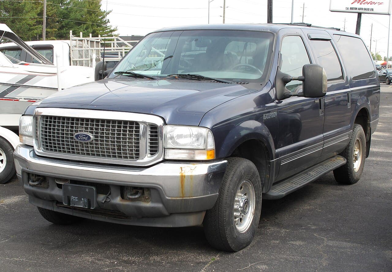 Ford Excursion, representative photo