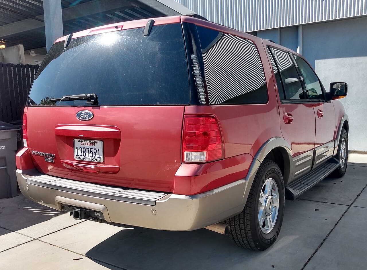 Ford Expedition, representative photo