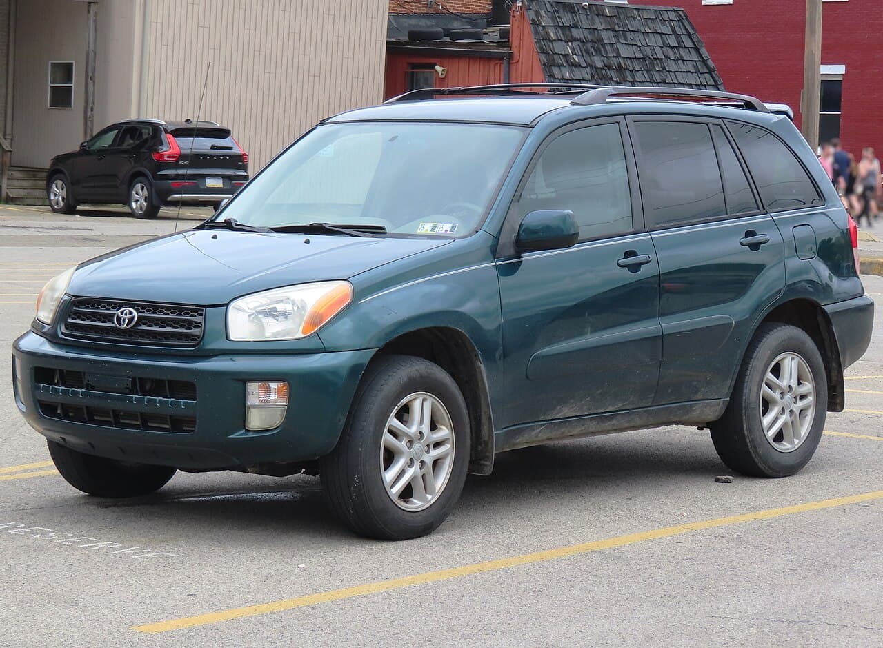 Toyota RAV4, representative photo