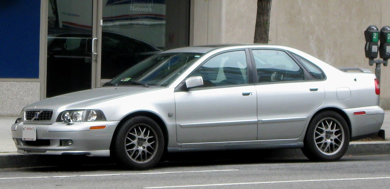 Volvo S40, representative photo