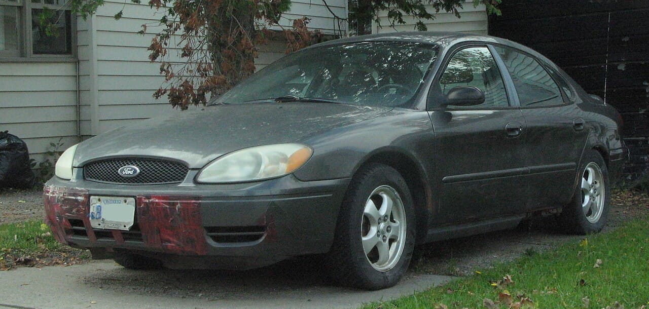Ford Taurus, representative photo