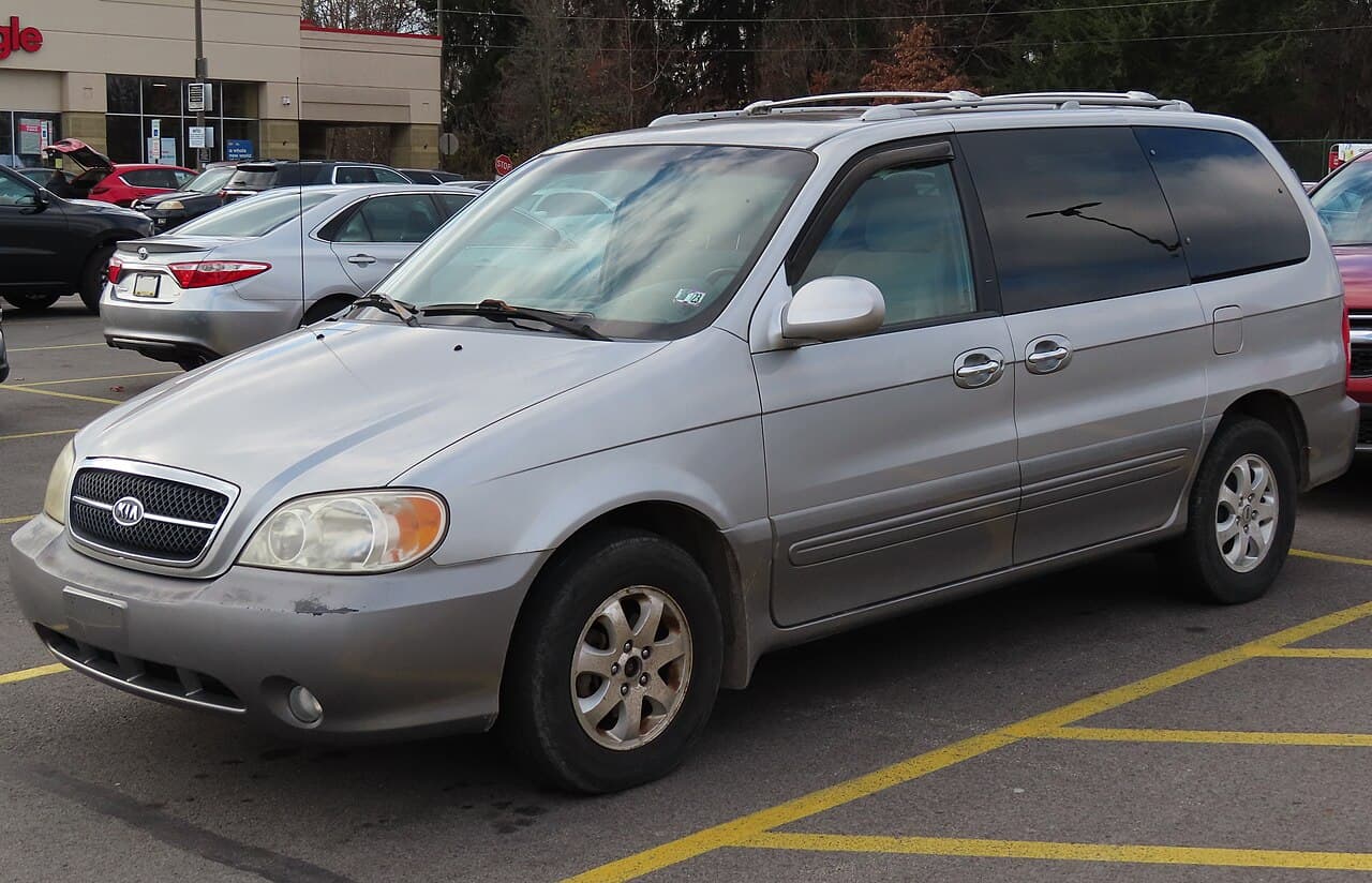 Kia Sedona, representative photo