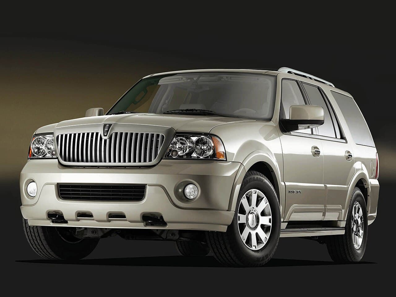 Lincoln Navigator, representative photo
