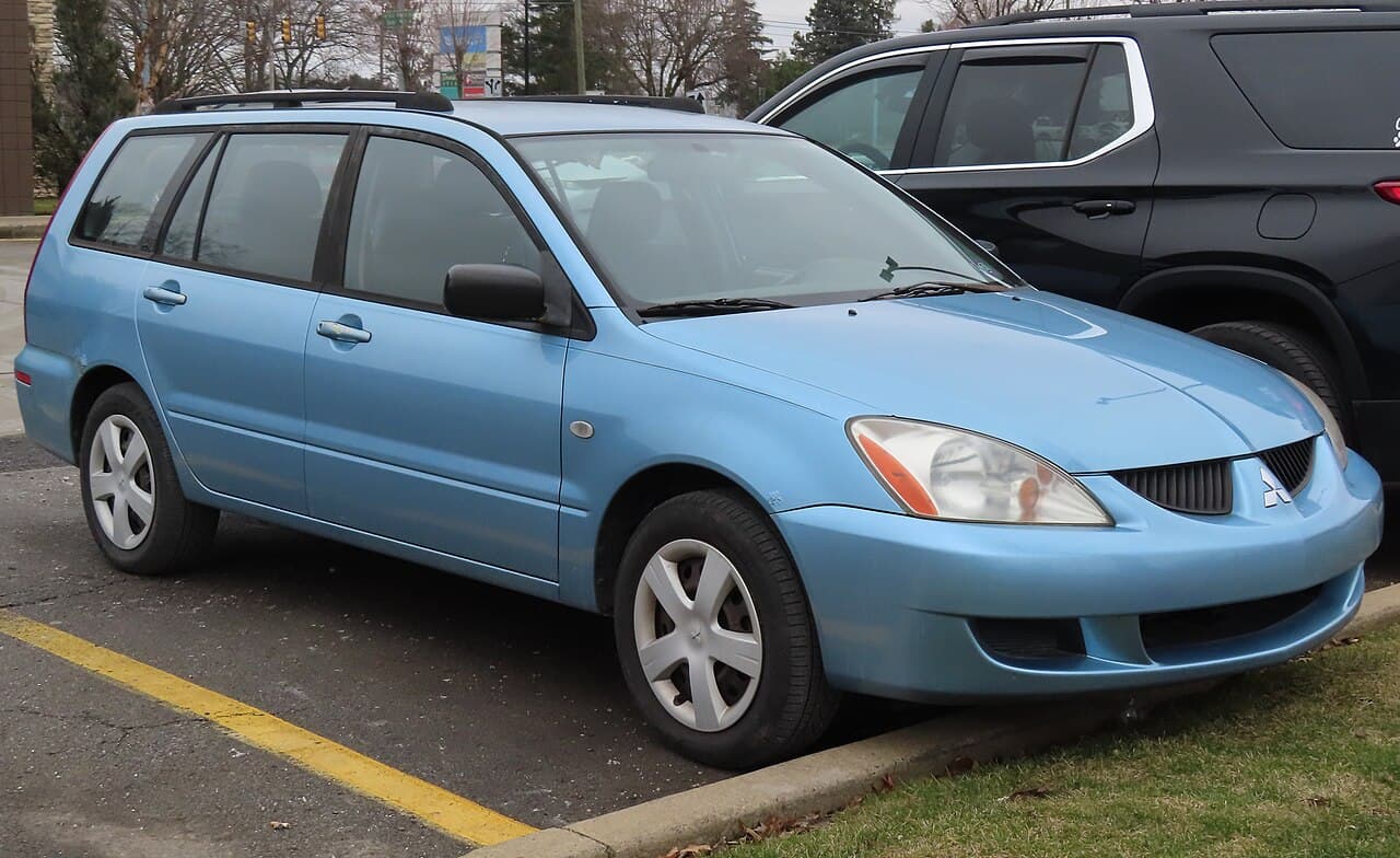 Mitsubishi Lancer, representative photo