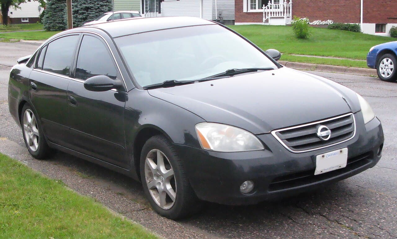 Nissan Altima, representative photo