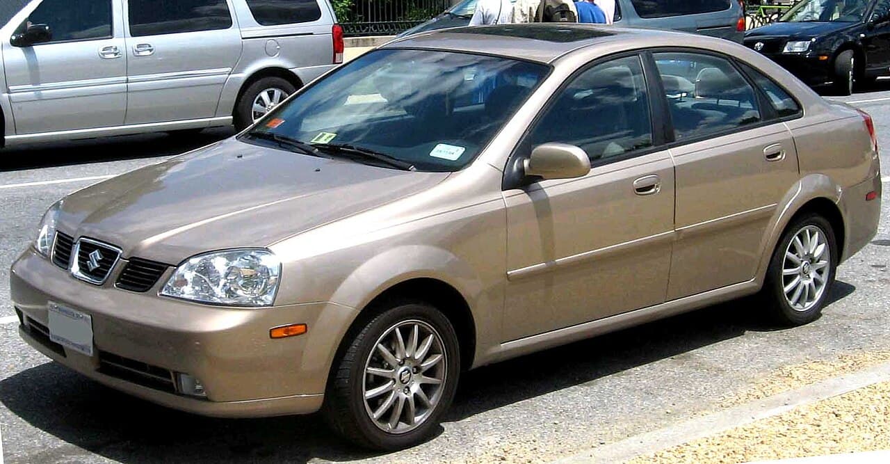 Suzuki Forenza, representative photo