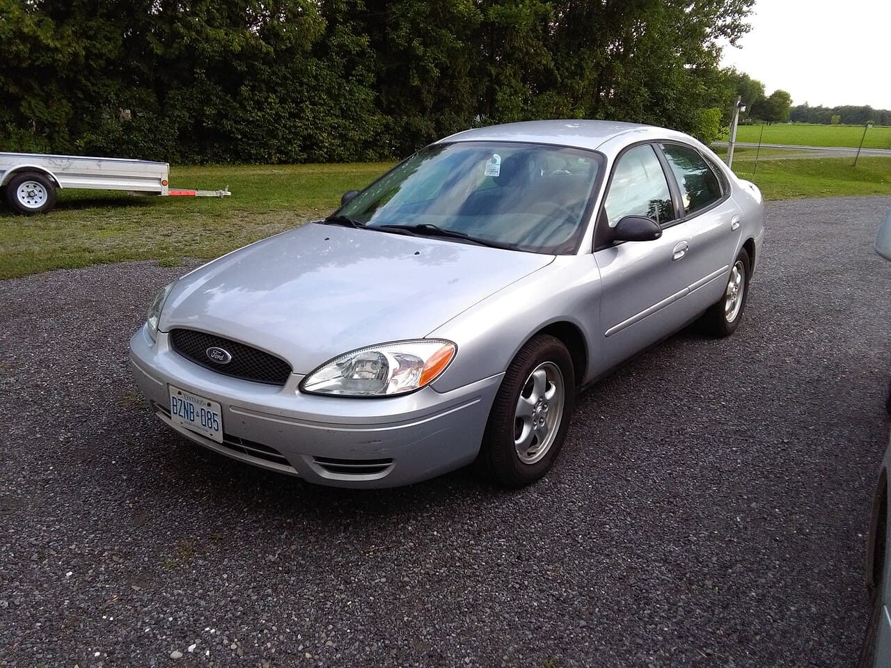Ford Taurus, representative photo