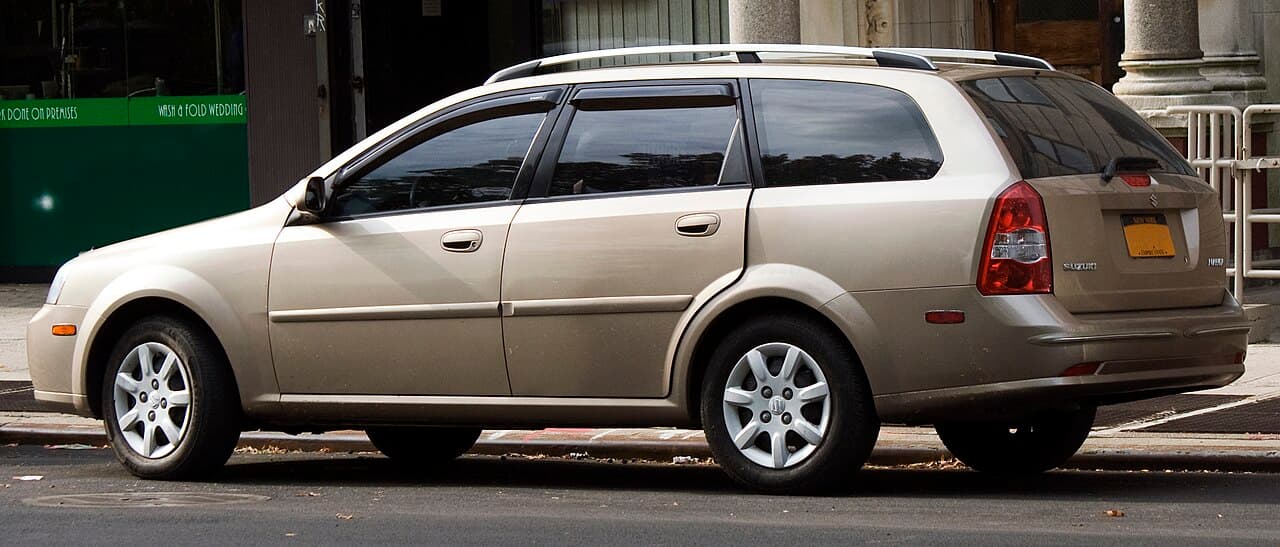 Suzuki Forenza, representative photo