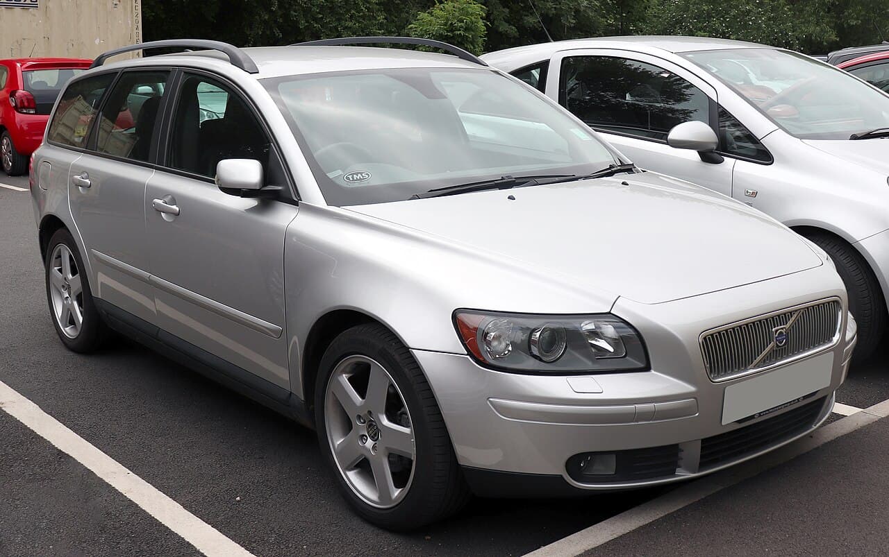 Volvo V50, representative photo
