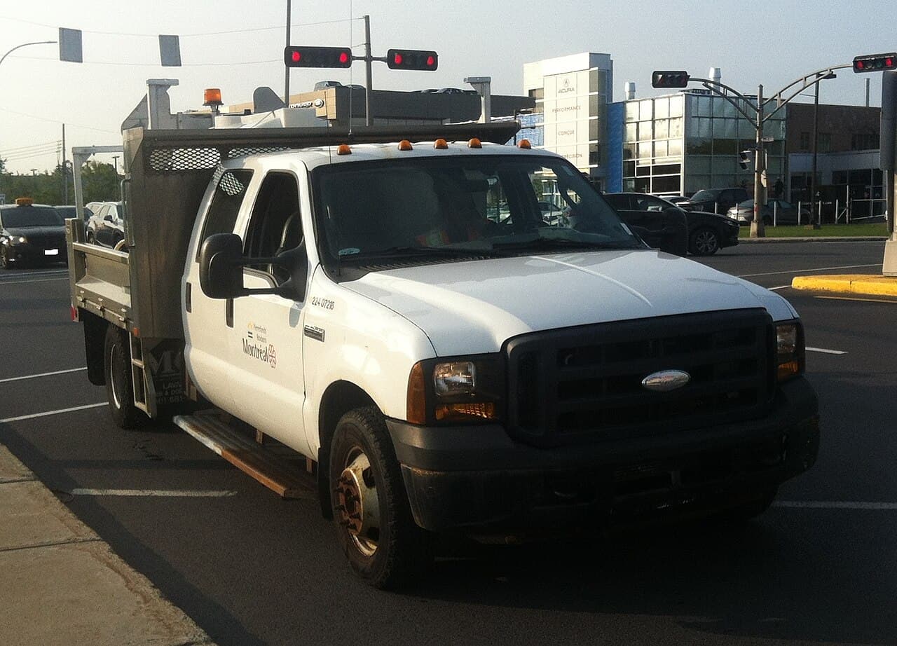 Ford F-350, representative photo