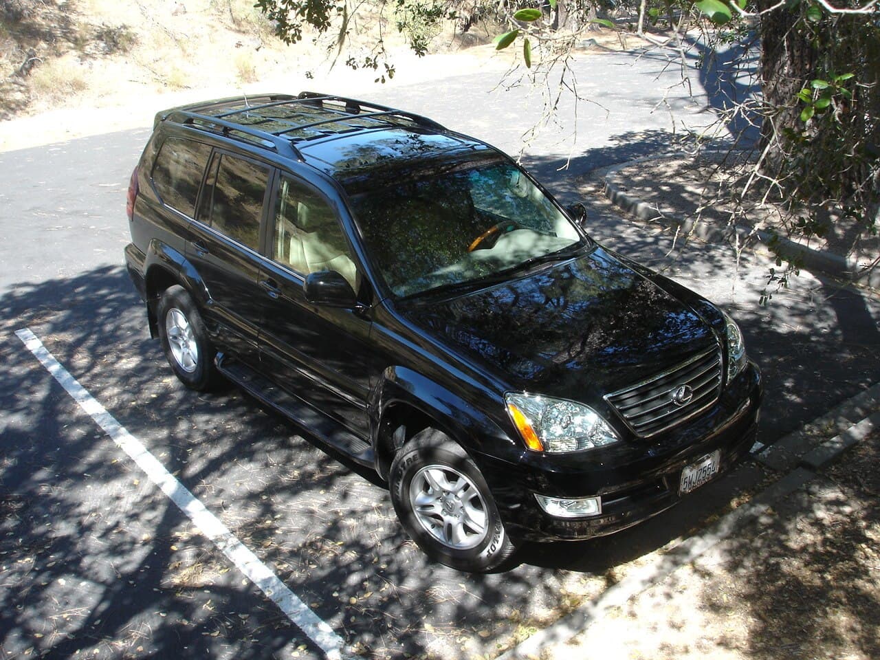 Lexus GX, representative photo