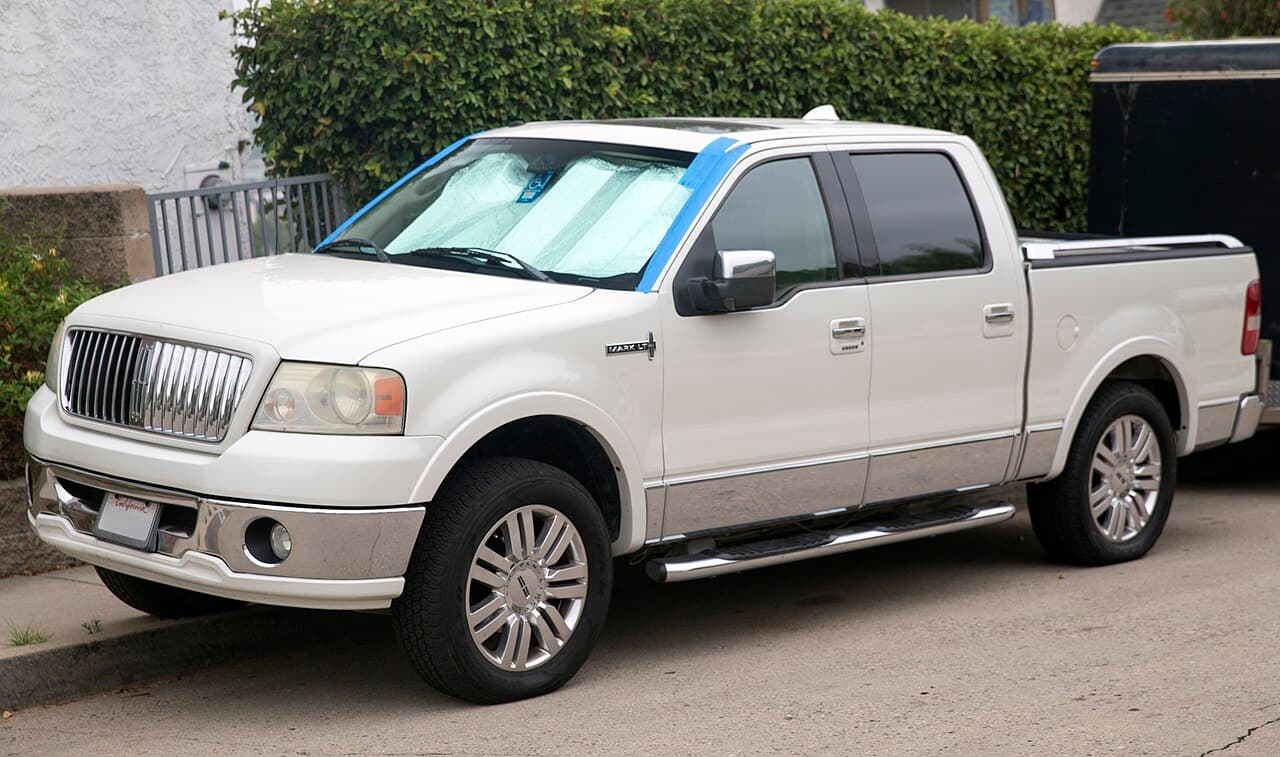 Lincoln Mark LT, representative photo
