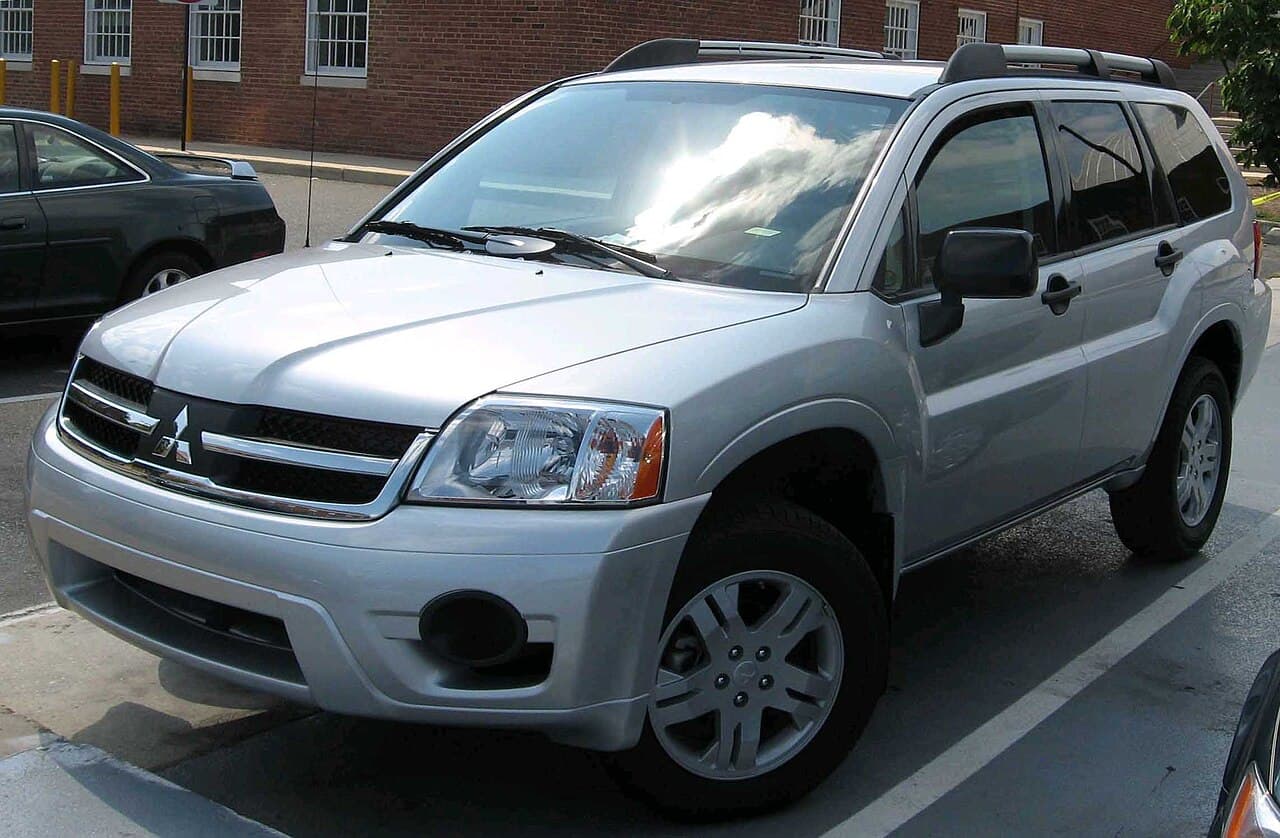 Mitsubishi Endeavor, representative photo