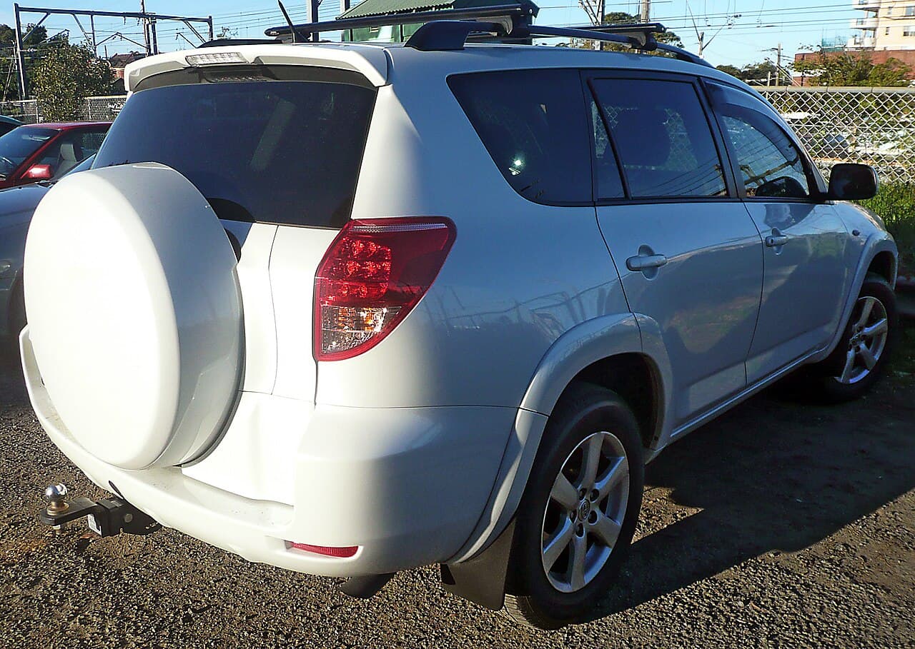 Toyota RAV4, representative photo