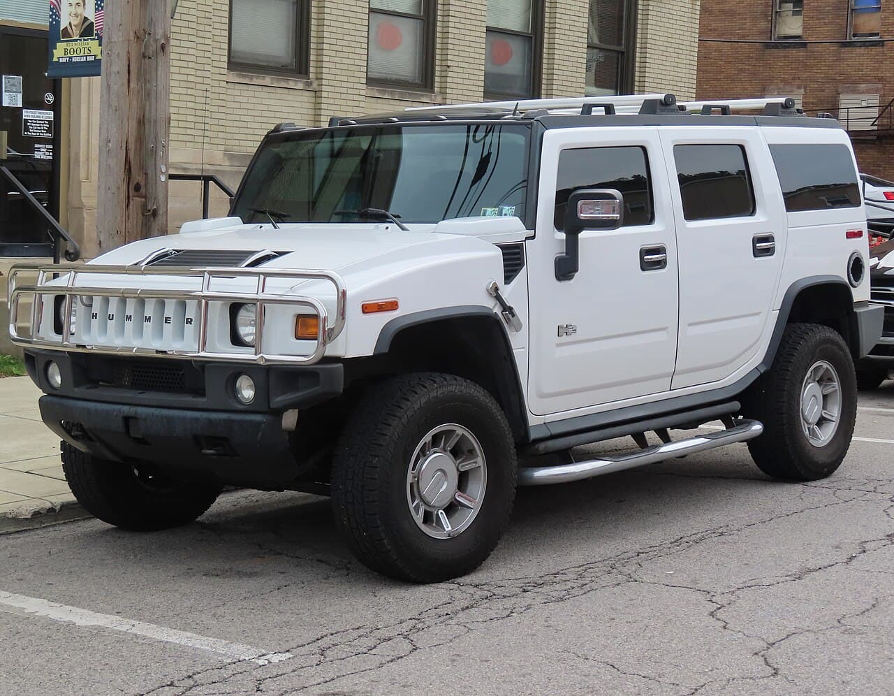 Hummer H2, representative photo