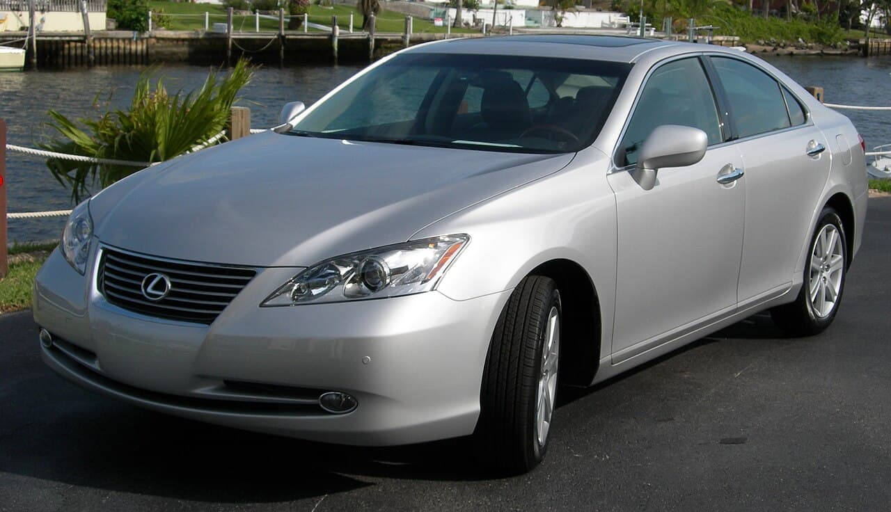 Lexus ES, representative photo
