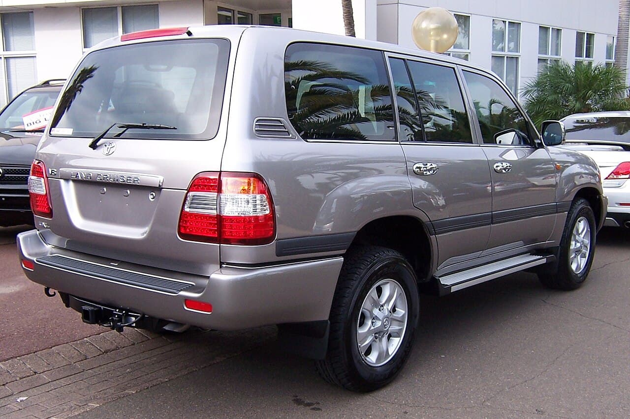 Toyota Land Cruiser, representative photo