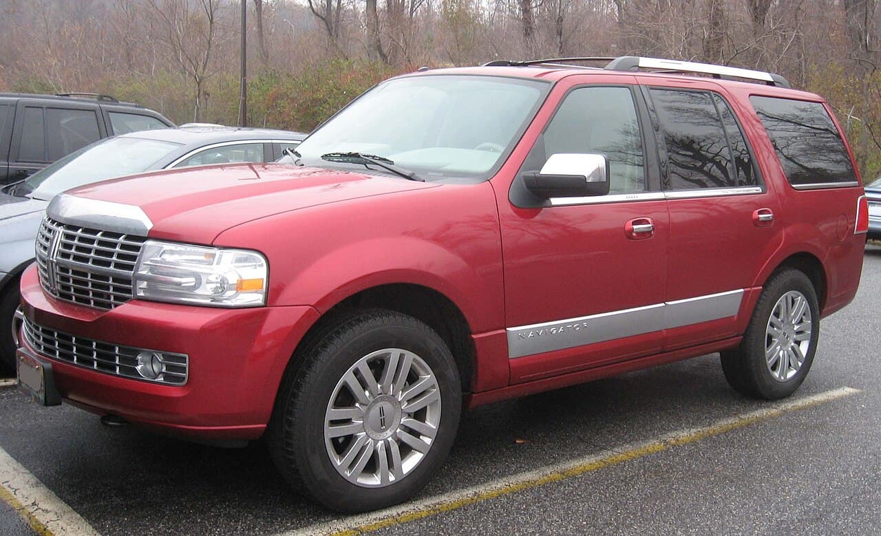 Lincoln Navigator, representative photo
