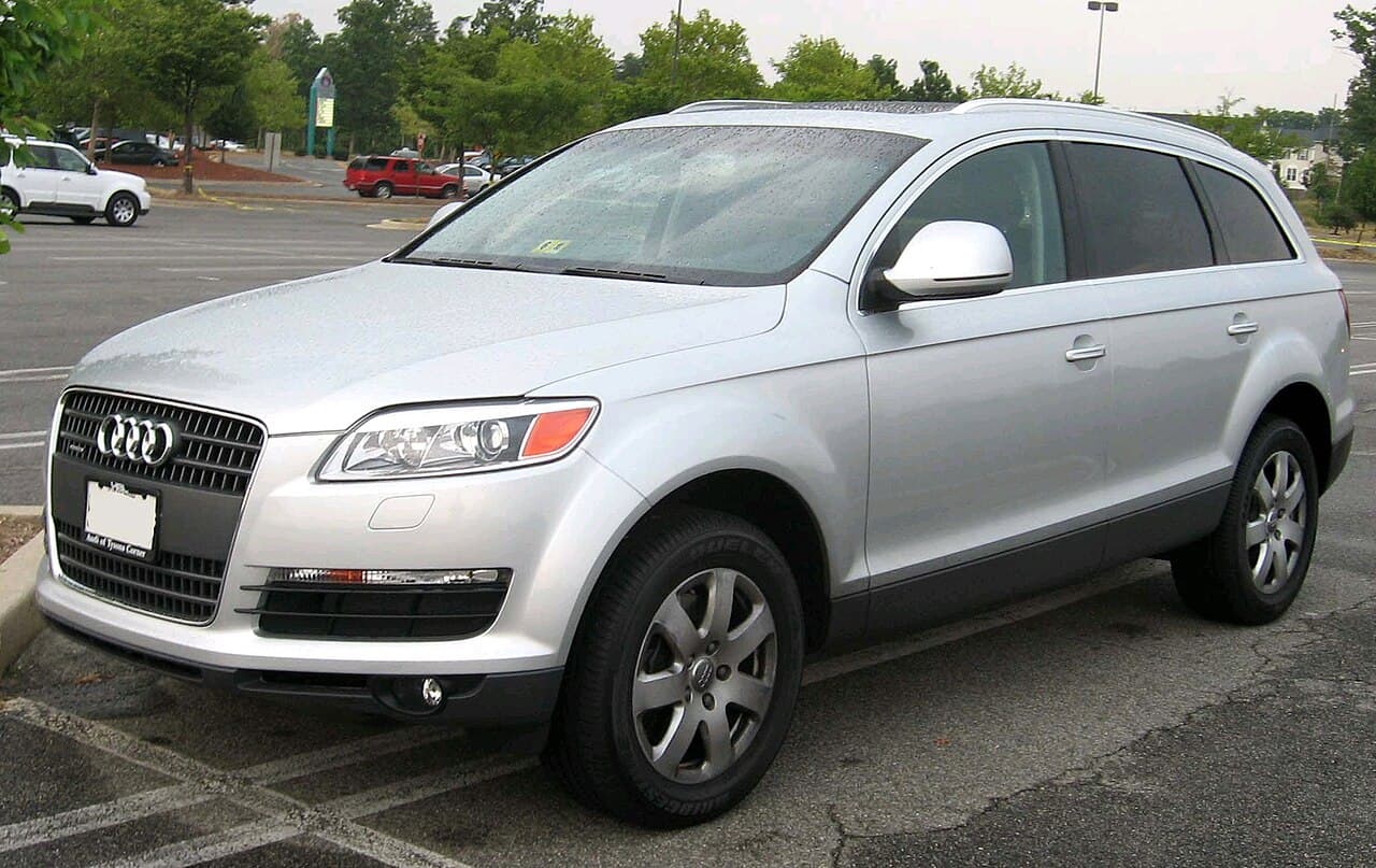 Audi Q7, representative photo