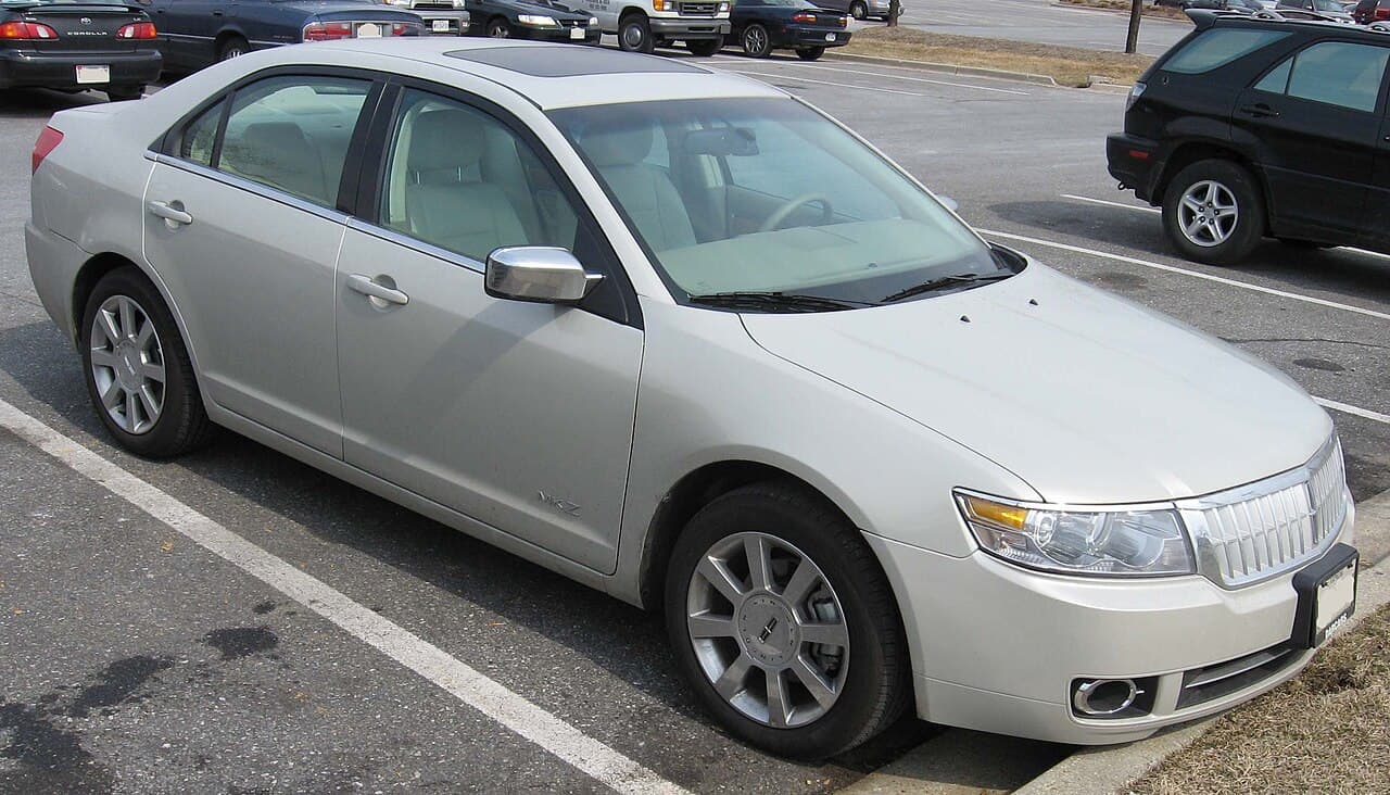 Lincoln MKZ, representative photo