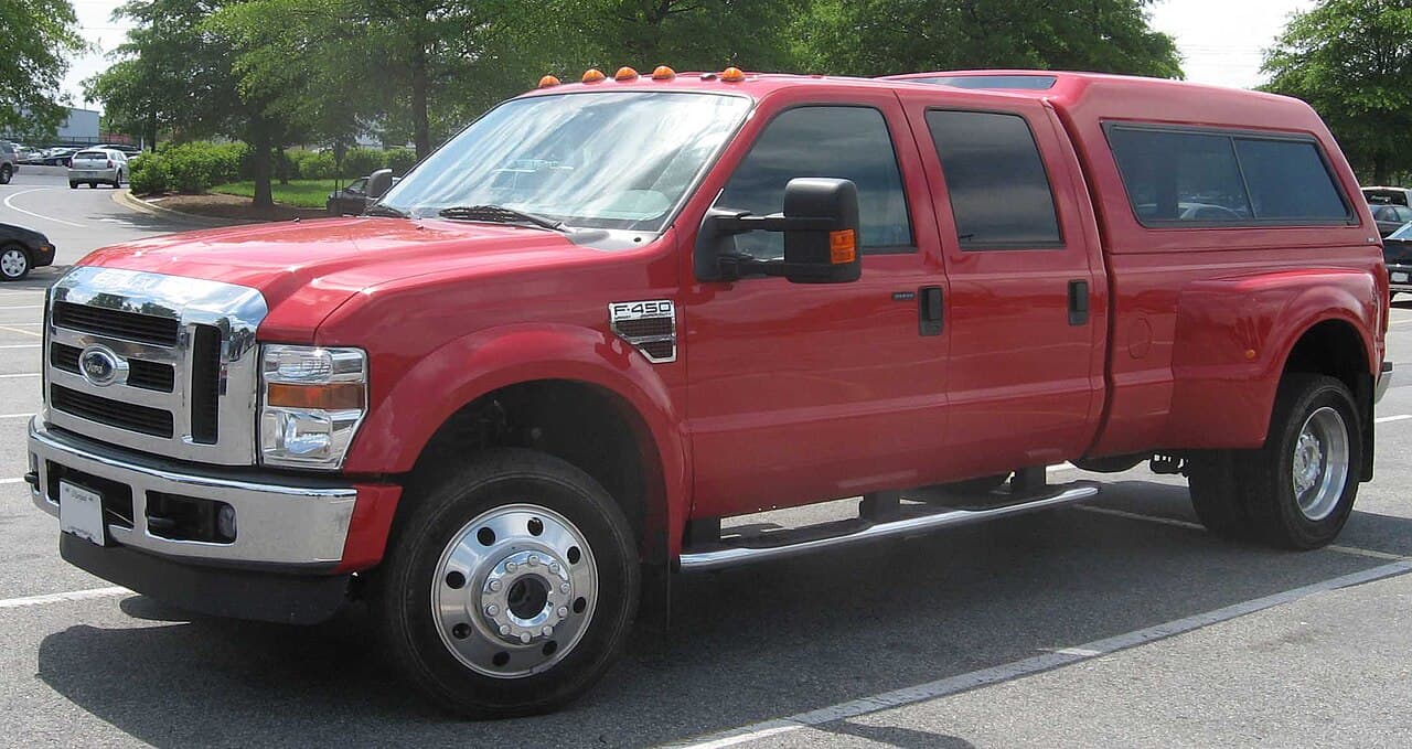 Ford F-450, representative photo