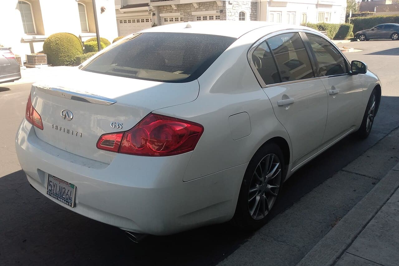 Infiniti G35, representative photo