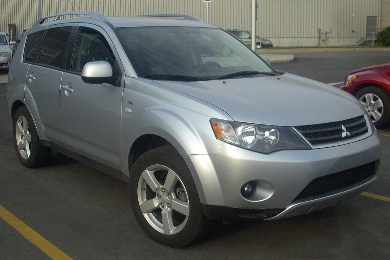 Mitsubishi Outlander, representative photo