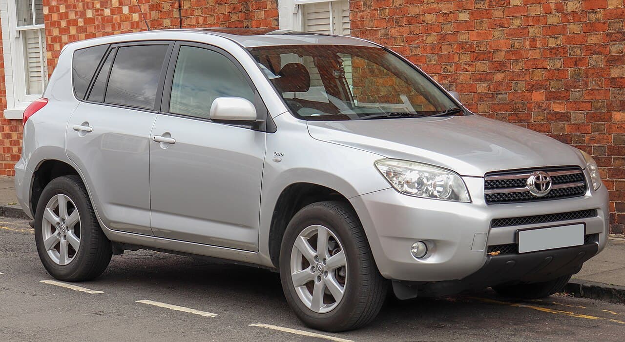 Toyota RAV4, representative photo