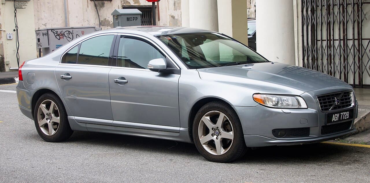 Volvo S80, representative photo