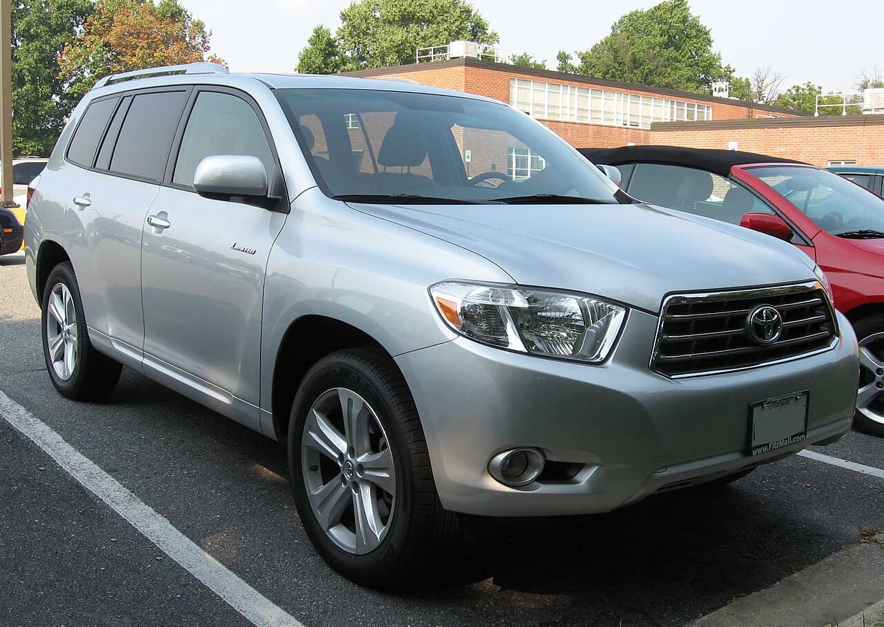 Toyota Highlander, representative photo