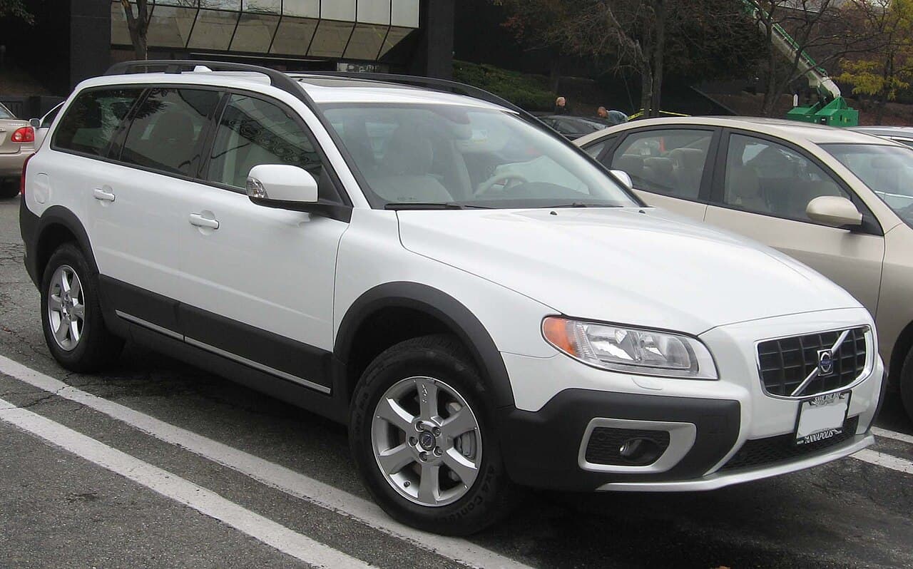 Volvo XC70, representative photo