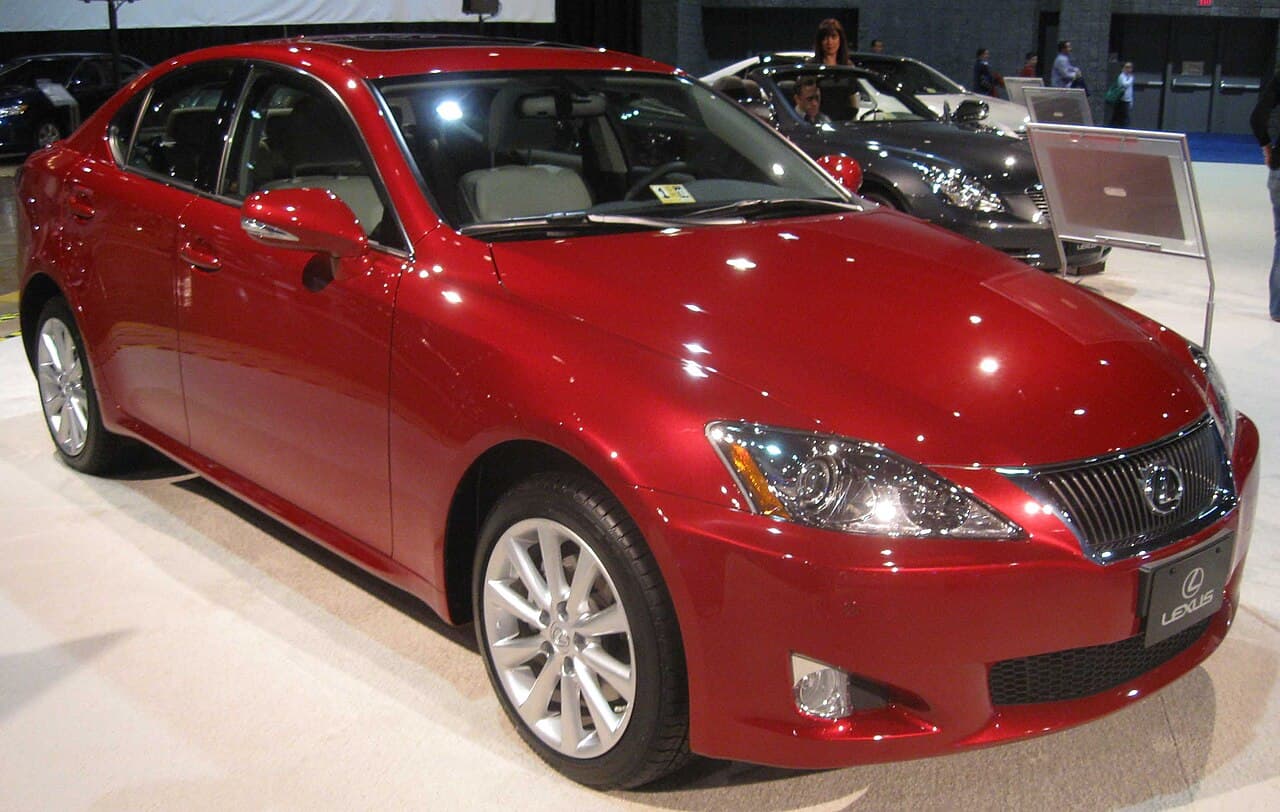 Lexus IS, representative photo